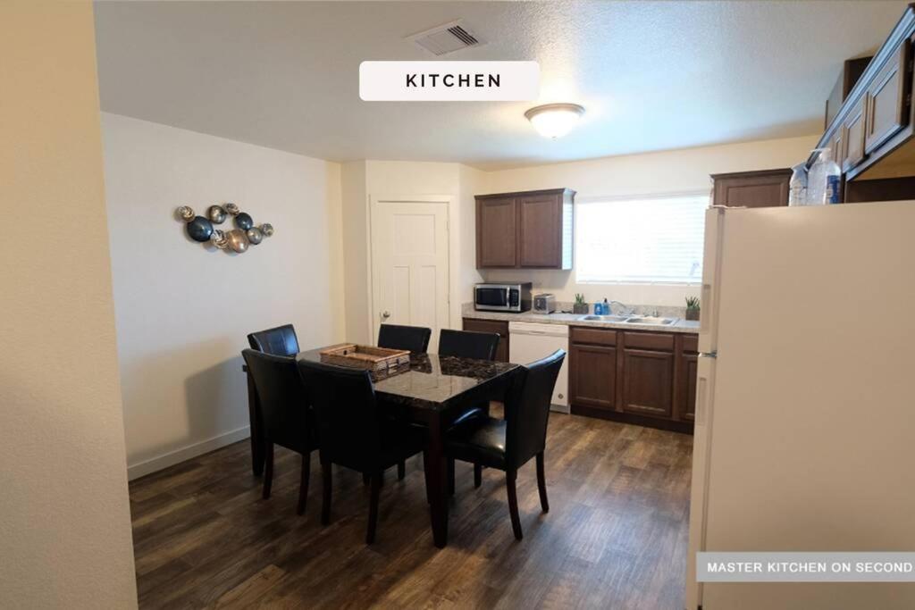 3 Story, 3 Bdrm, 4 Beds, 2 Bath, North Houston, Iah - 10B别墅 外观 照片